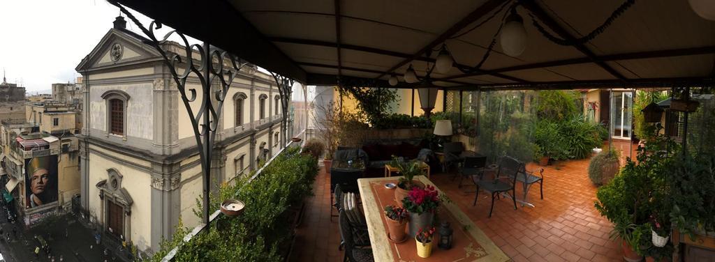 特蕾萨多摩住宿加早餐旅馆 那不勒斯 外观 照片